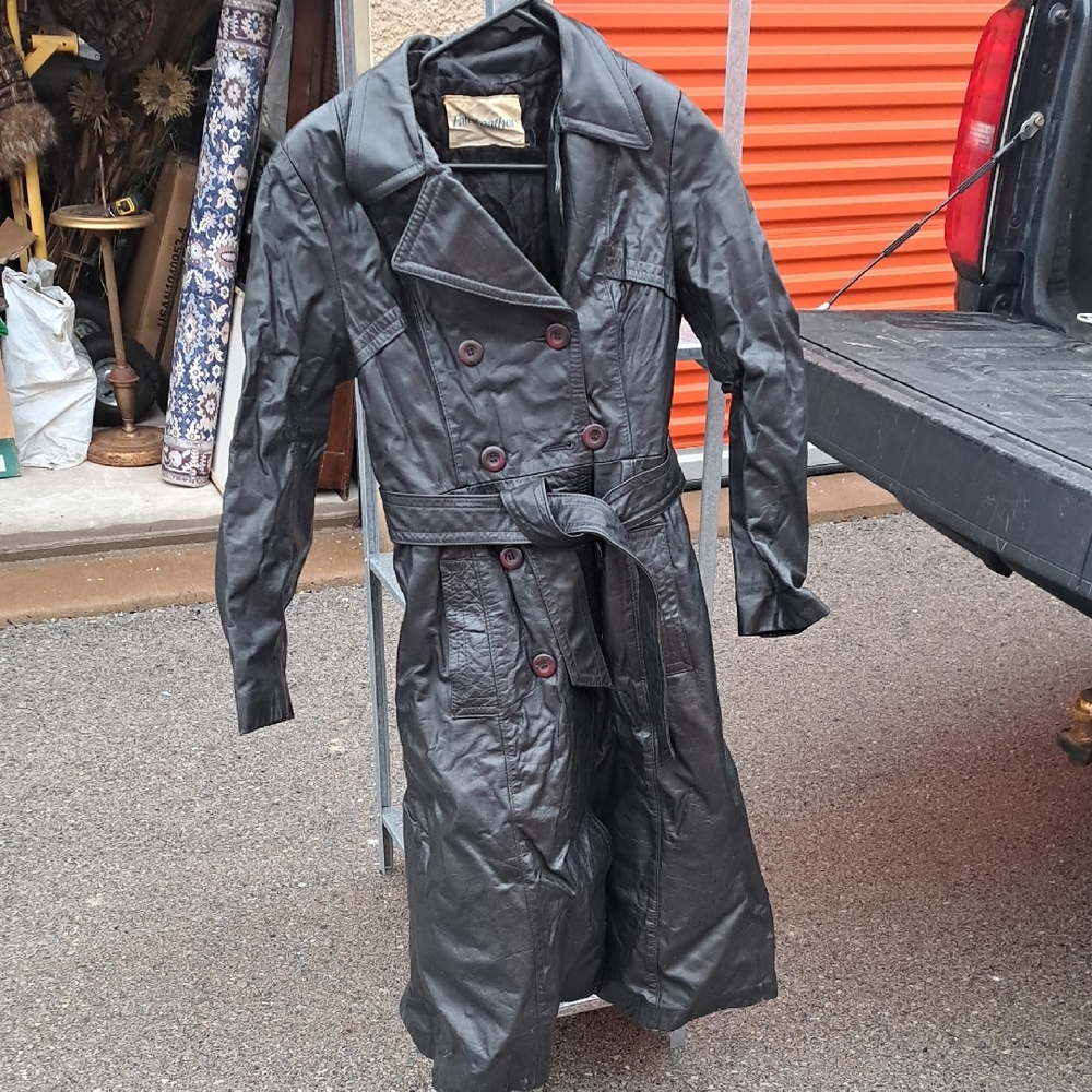 Vintage Y2K Women's Black Goth Baddy Leather Trench Jacket Needs Stitching